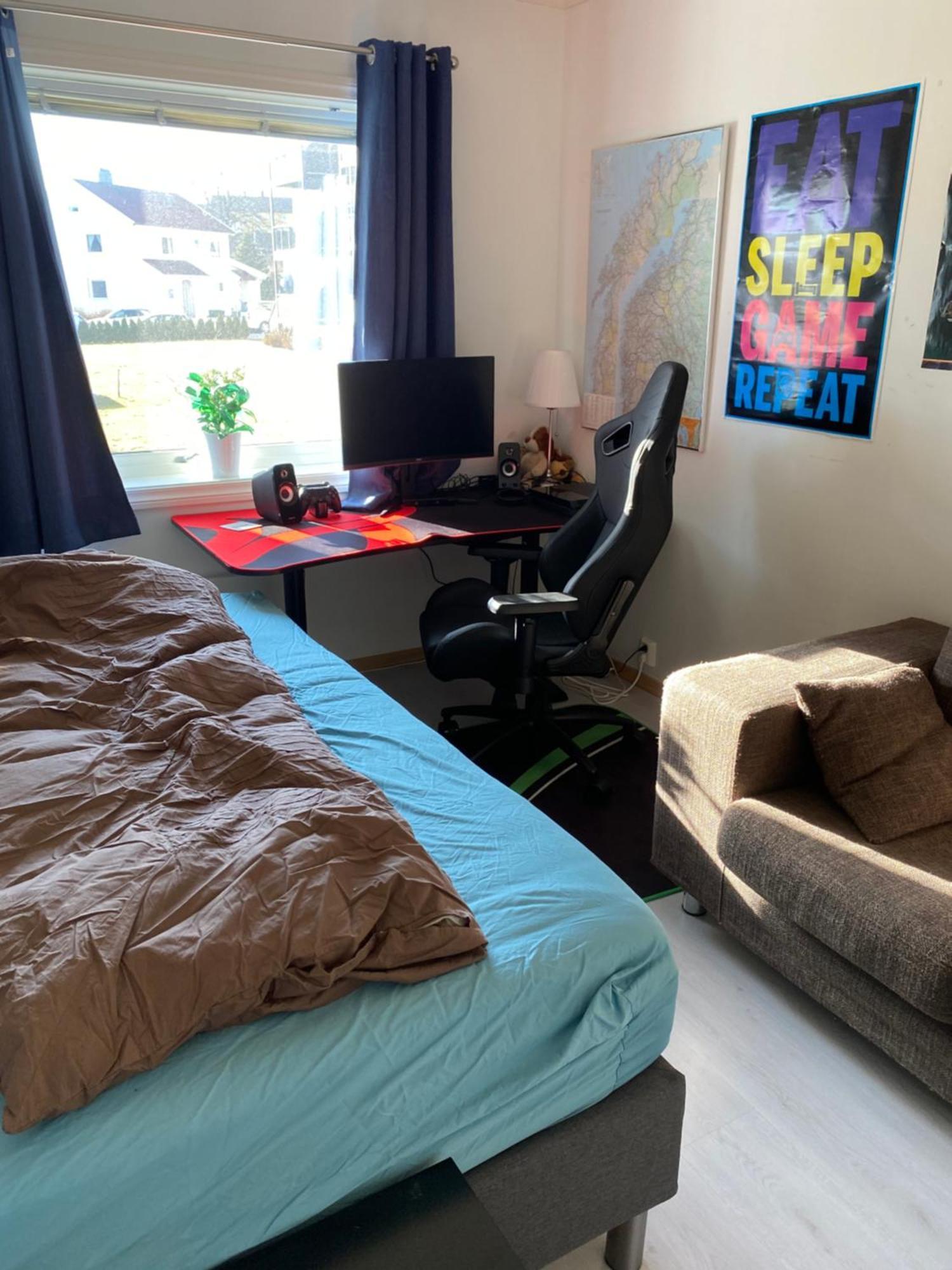 Flott 4-roms Pa Lund I Apartment